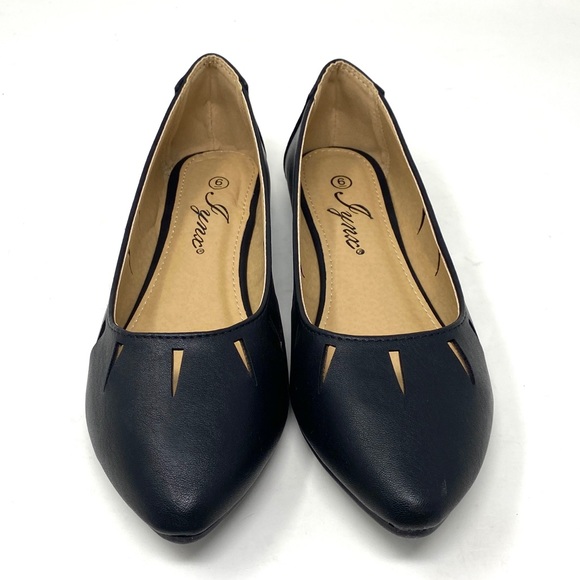 Black Cut Out Vegan Leather Flats - Picture 3 of 10